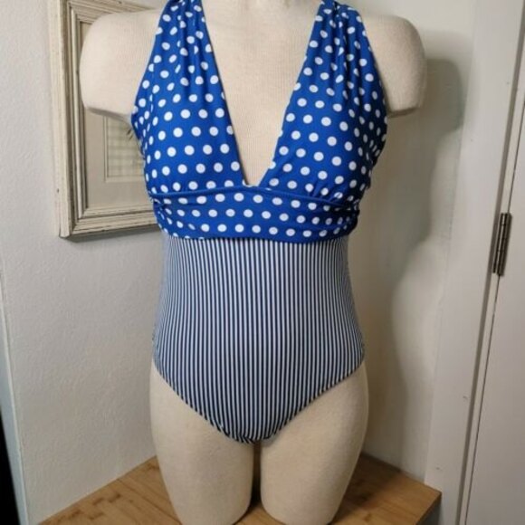 Cupshe Other - NWT Cupshe Large one piece swimsuit Blue poka dot stripe, adjustable vacation